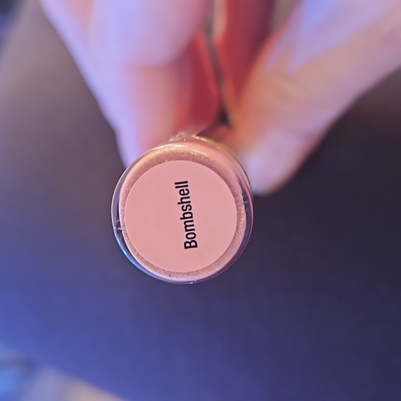 Bombshell Lipsense - Picture 3 of 3